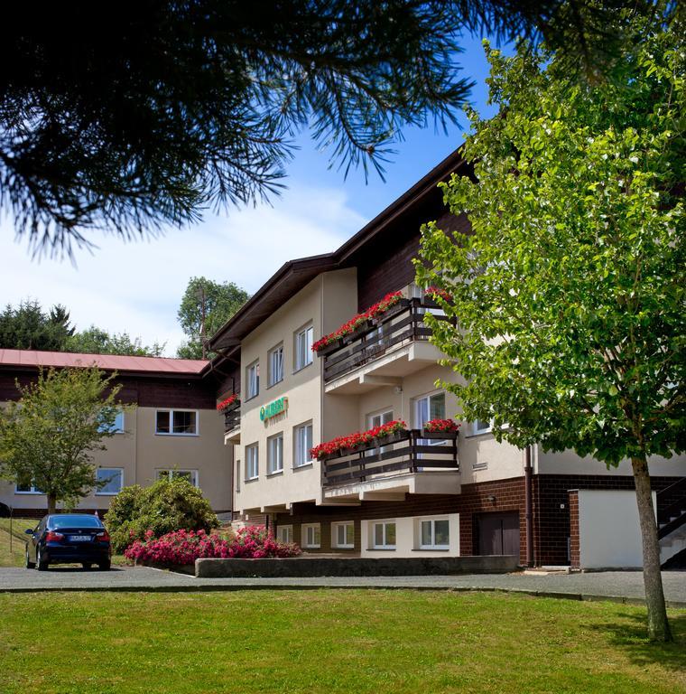 Hotel Hubert Františkovy Lázně Buitenkant foto