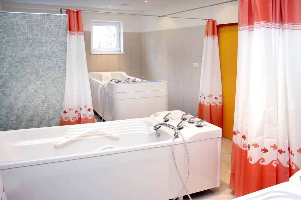 Hotel Hubert Františkovy Lázně Buitenkant foto